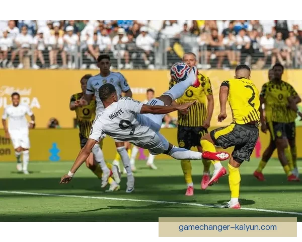 巴尔德欧冠首发表现稳健，助力球队稳固中场